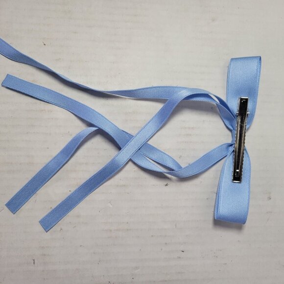 Revolve Shashi Set Of 3 Elsa Green & White Long Satin Alligator Clip Hair Bows - Picture 7 of 7